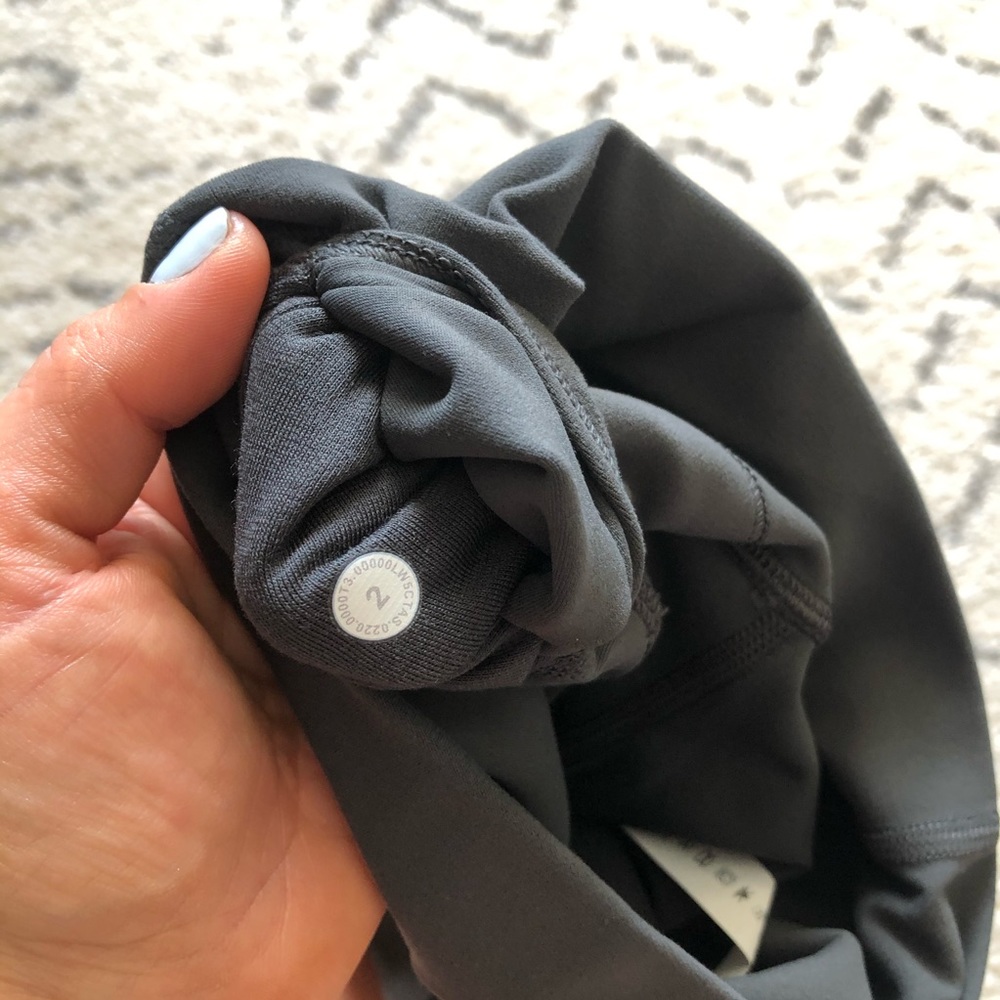 Lululemon Align Pant II 25" - Graphite Grey - Picture 8 of 8